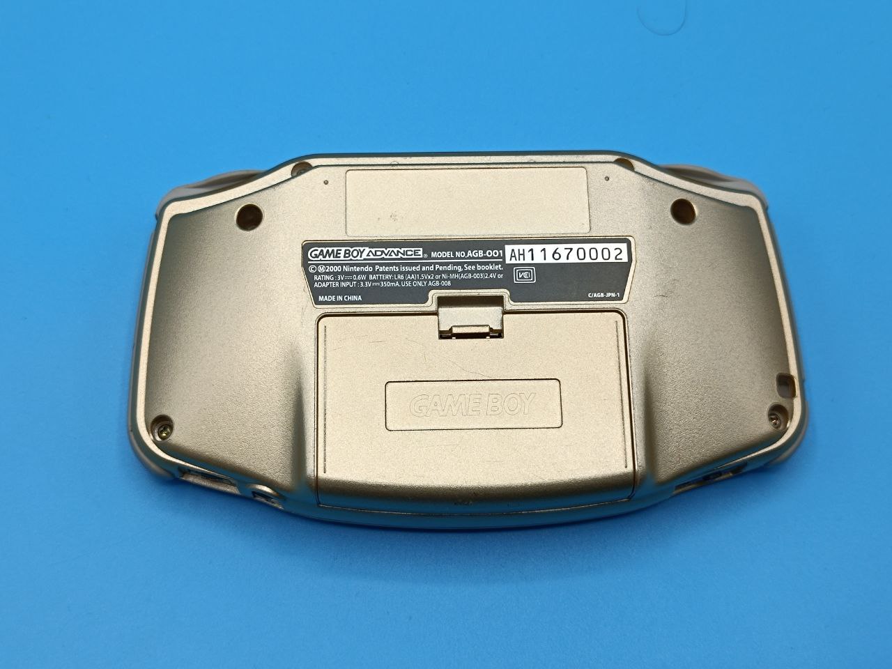 Consola Game Boy Advance Dorada (Importación japonesa)